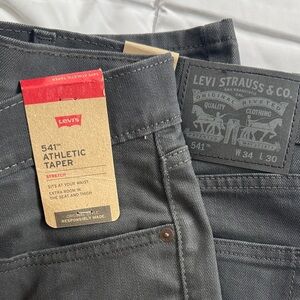Levi's Men's 541 Athletic Taper Jeans in Gray (NWT)